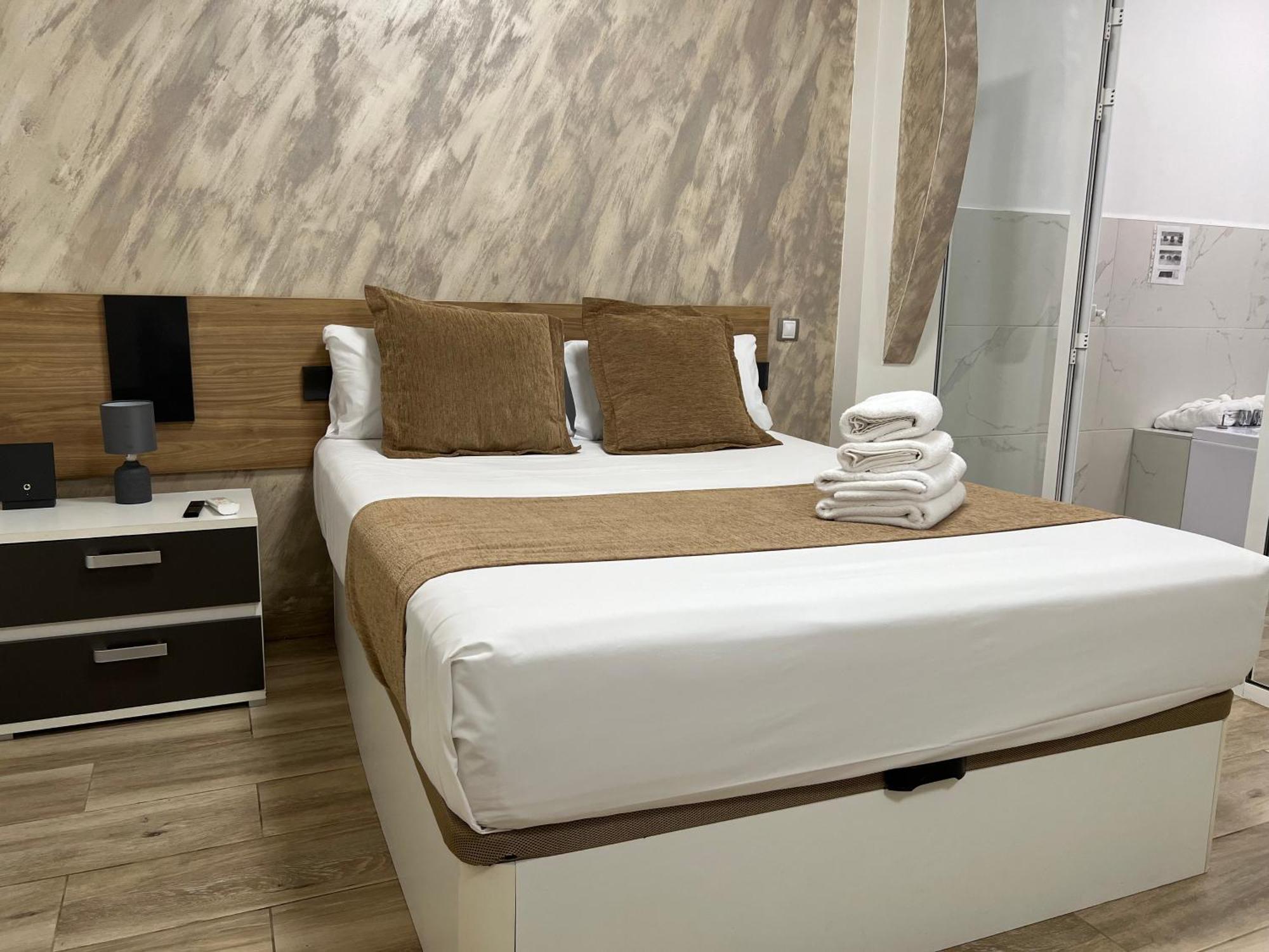 Casa Brava Hotel Alicante Bagian luar foto